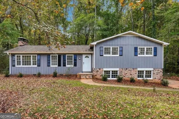 1665 Dogwood Lane, Acworth, GA 30102