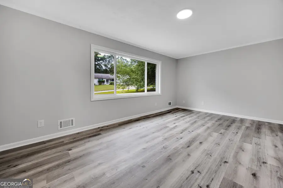 556 Greenview Avenue Se, Conyers, GA 30094 - #3