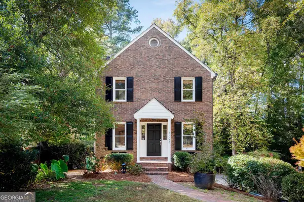 1398 Wood Pond Cove, Stone Mountain, GA 30083