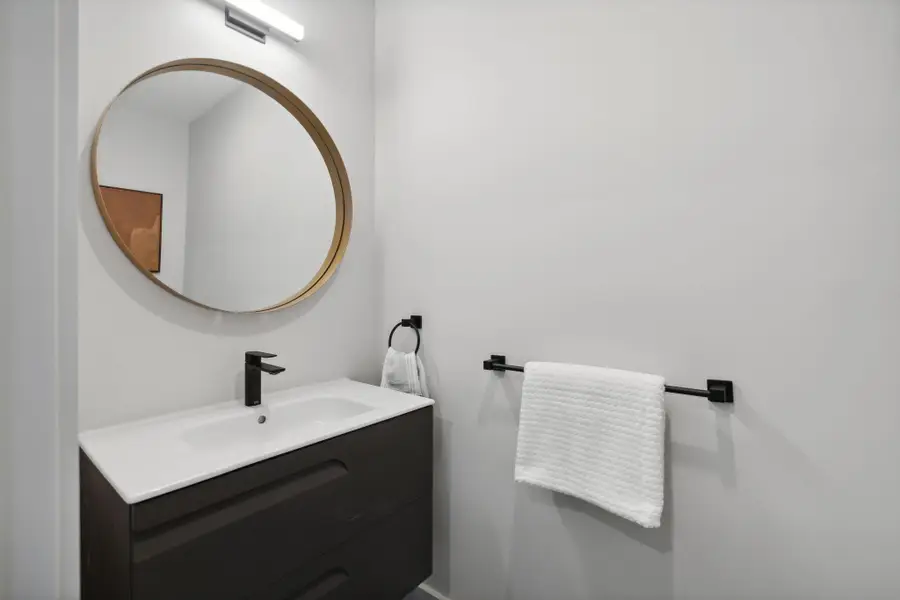 75 Chestnut Street #609, Portland, ME 04101 - Image #2