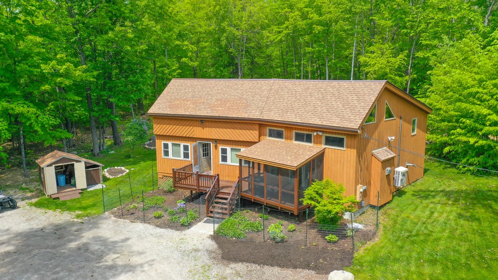 532 Cape Monday Road, Harrison, ME 04040 ERA