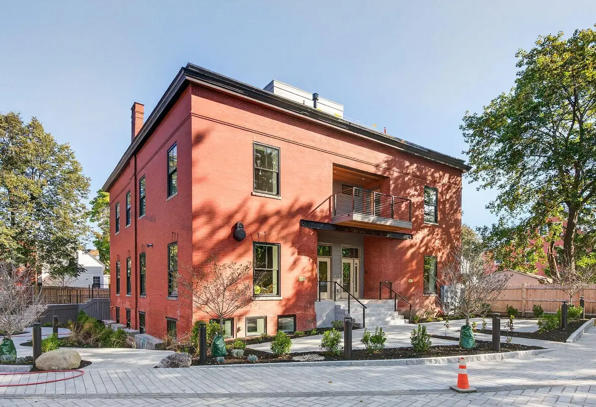 53 Carleton Street #A, Portland, ME 04102 - Image #1