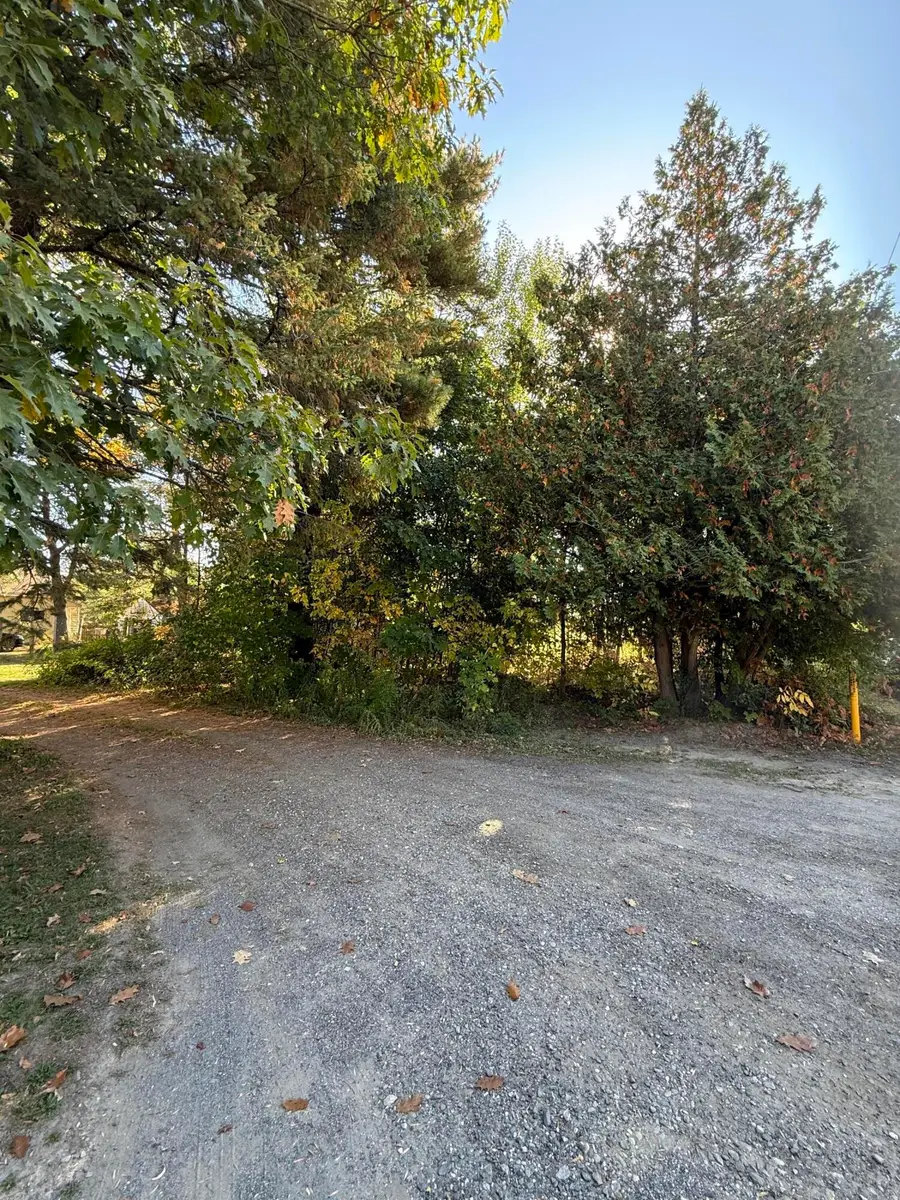 802 Stillwater Avenue, Old Town, ME 04468 - Image #2