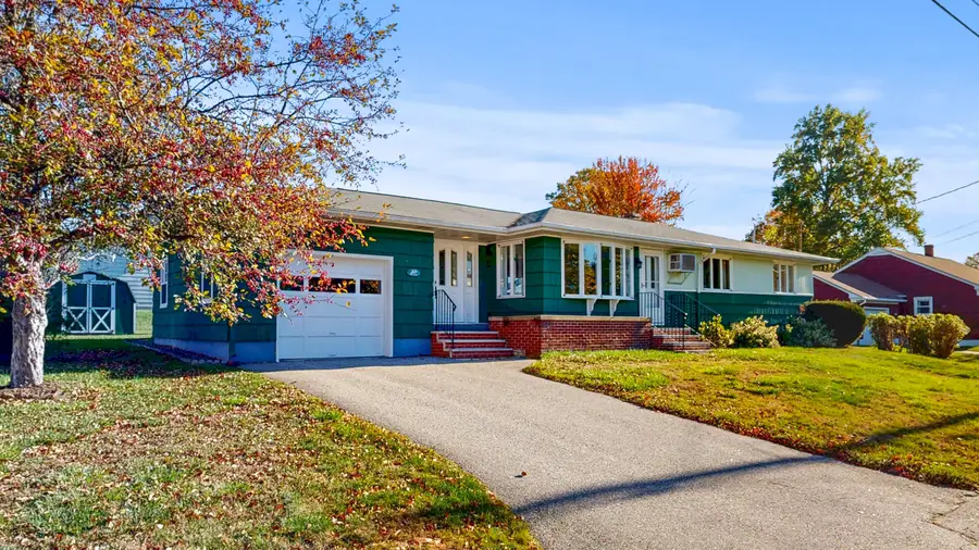 10 Nash Street, Lewiston, ME 04240 - Image #3