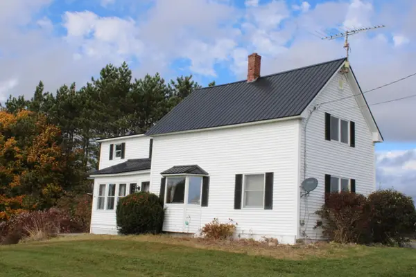 1 Fox Lane, Wade, ME 04786