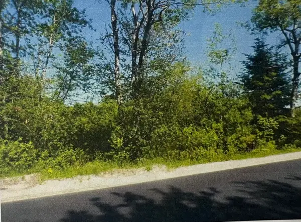 28-10A Morgan Bay Road, Surry, ME 04684