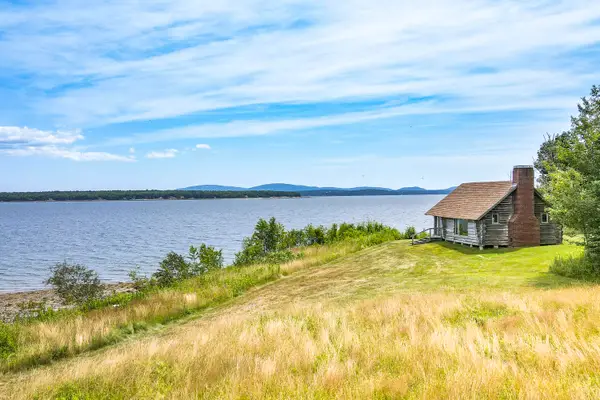 1512 Newbury Neck Road, Surry, ME 04684