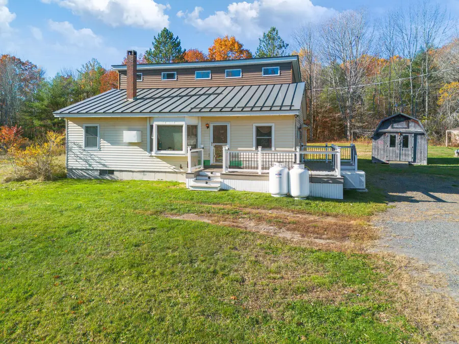 843 E Benton Road, Benton, ME 04901 - Image #2