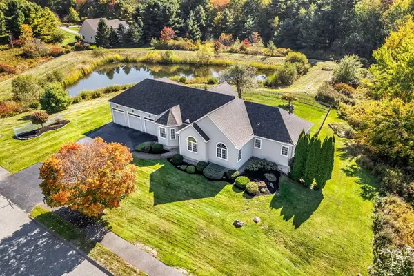 19 Ocean Greens Drive, Saco, ME 04072