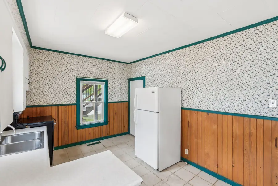 520 Lincoln Street, Lewiston, ME 04240 - Image #3