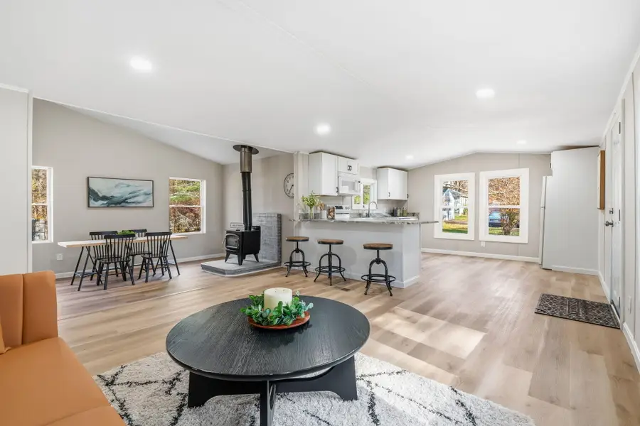 5 Marguerite Road, Saco, ME 04072 - Image #2