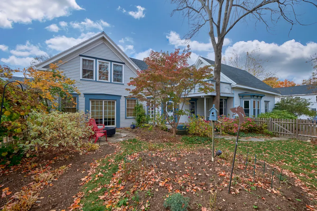 21 Ocean Street, Rockland, ME 04841 - Image #1