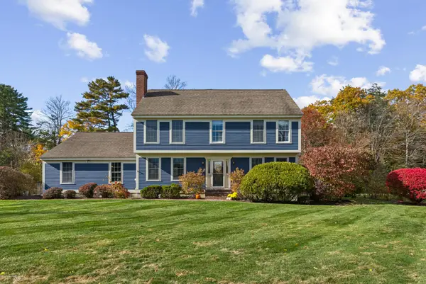 17 Balsam Drive, Cumberland, ME 04021