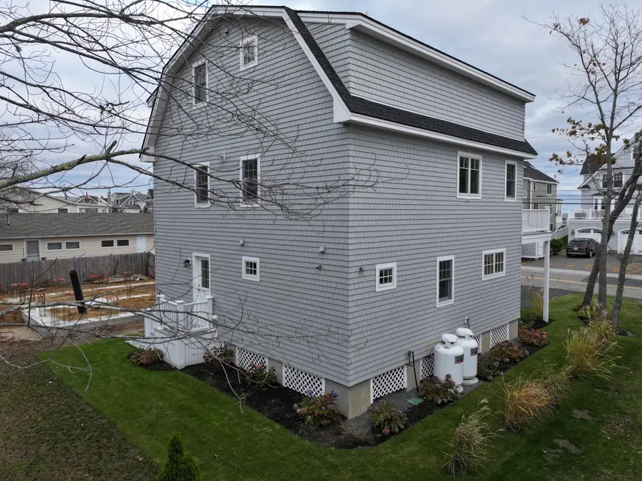 390 Ocean Avenue, Wells, ME 04090 - Image #2