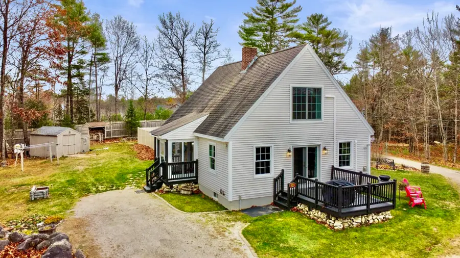 389 Pleasant Street, Mechanic Falls, ME 04256 - Image #3