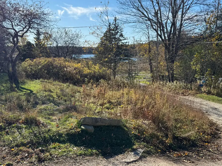 10 Clayter Hill Road, Vinalhaven, ME 04863 - Image #2