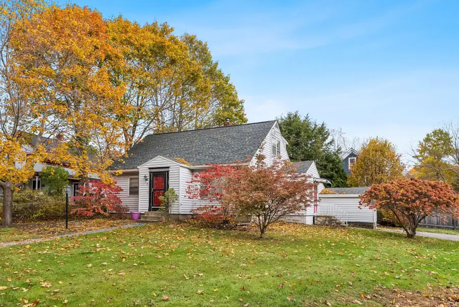 9 Parsons Street, Kennebunk, ME 04043 - Image #2