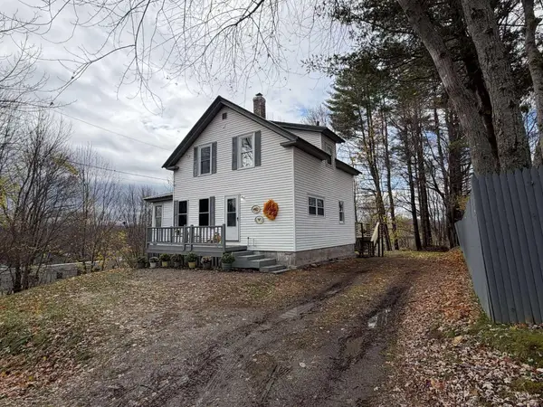 4 Lancaster Avenue, Guilford, ME 04443