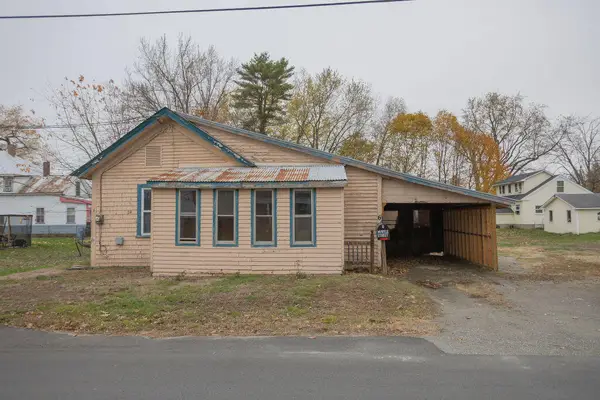 6 Myrtle Street, Madison, ME 04950