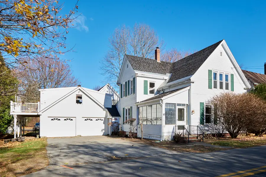 31 Talbot Avenue, Rockland, ME 04841 - Image #2