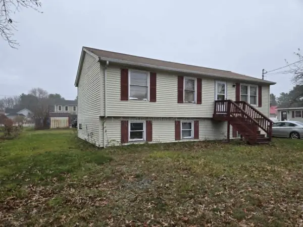 26 Mason Avenue, Lewiston, ME 04240
