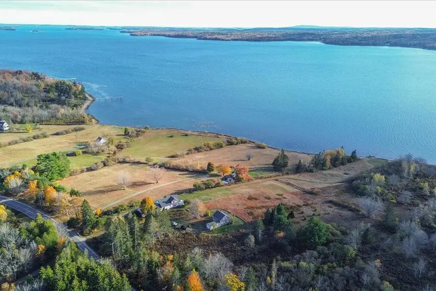 504 Reach Road, Sargentville, ME 04673 - Image #2