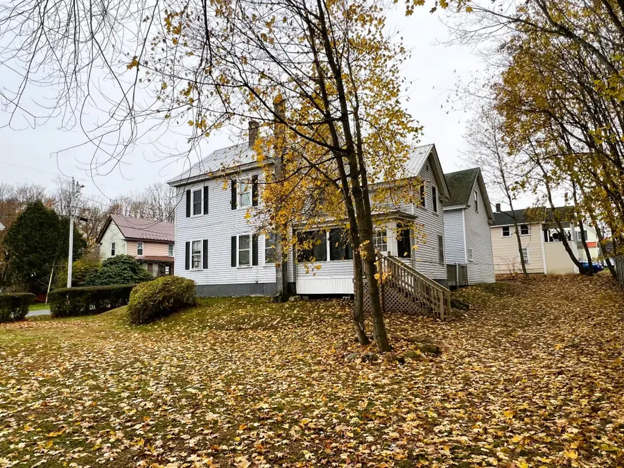 29 Fremont Street, Gardiner, ME 04345 - Image #3