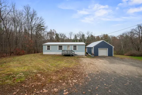 32 Old Pine Hill Road S, Berwick, ME 03901