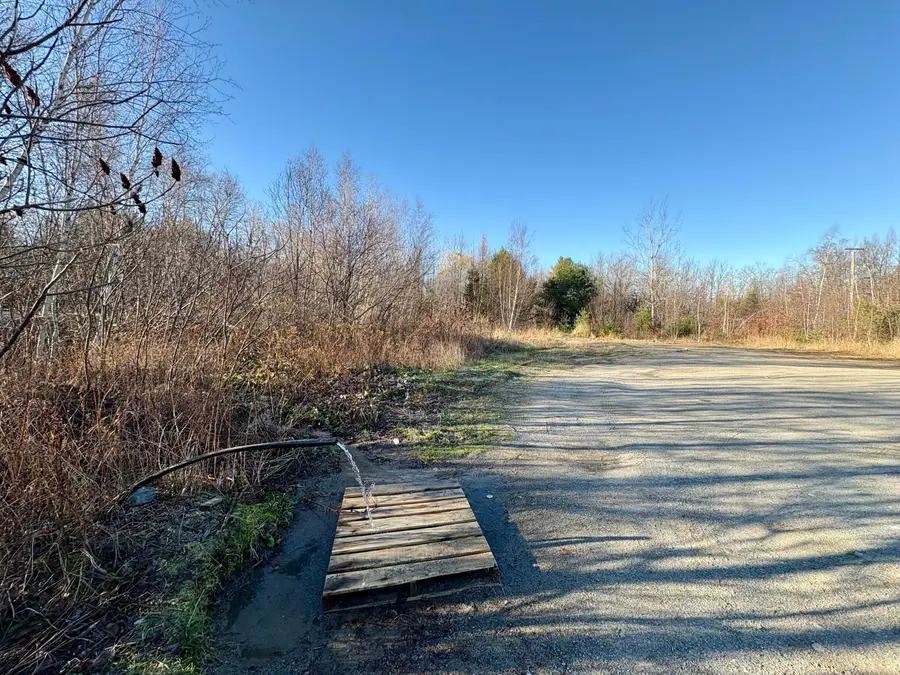 1295 Main Street, Lincoln, ME 04457 - Image #3