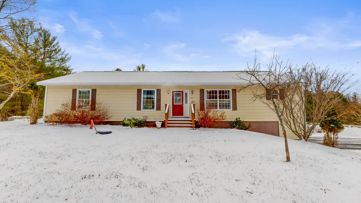 233 Middle Street, Farmington, ME 04938 - Image #1