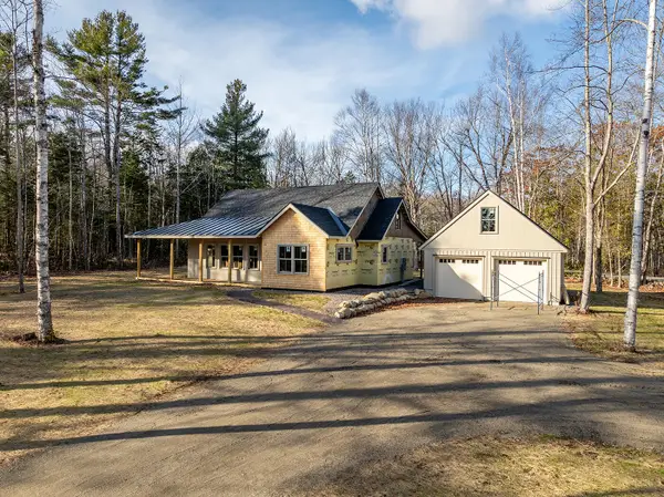 18 Glenwood Lane, Northport, ME 04849