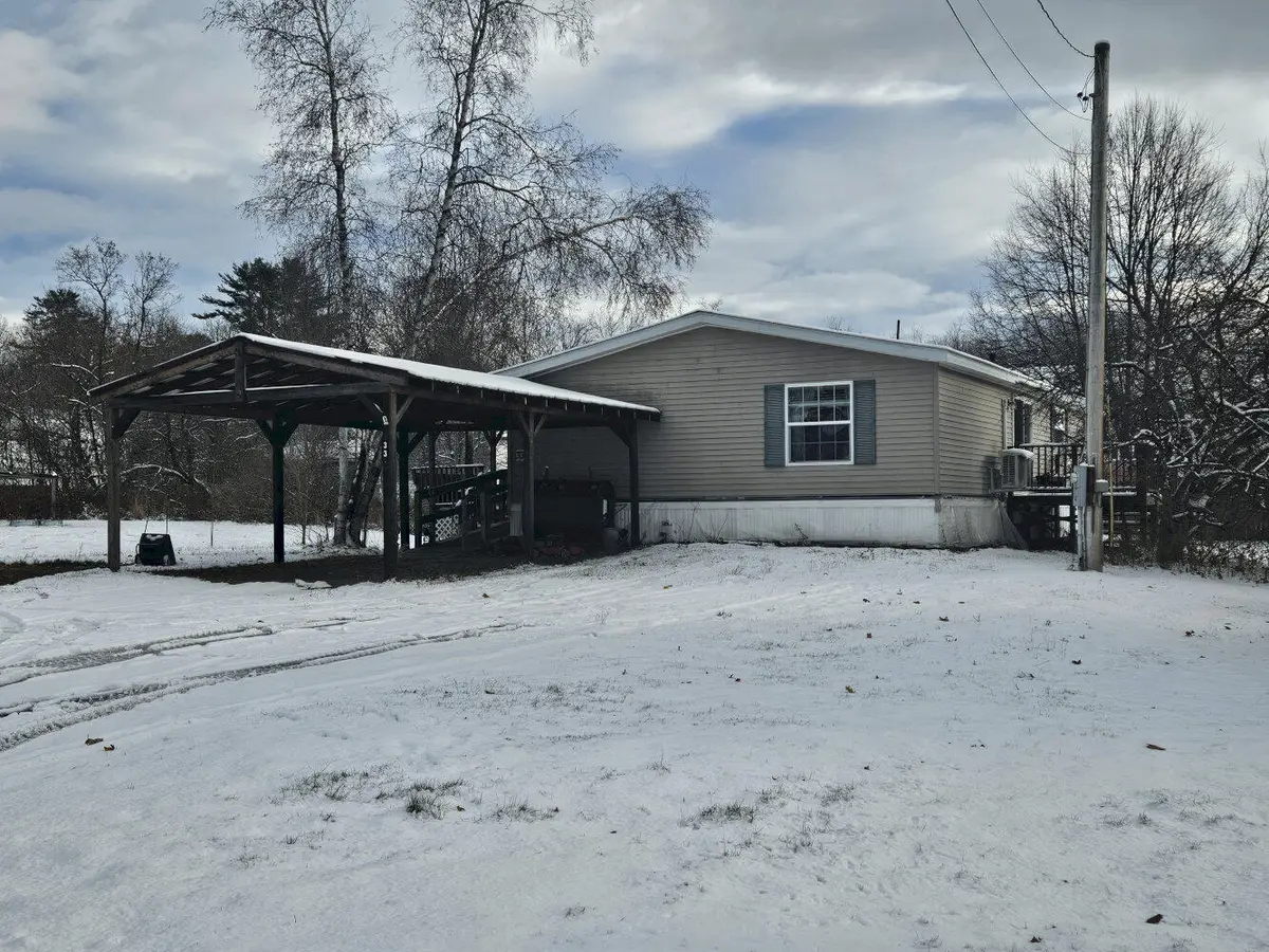 33 John Street, Madison, ME 04950 - Image #1