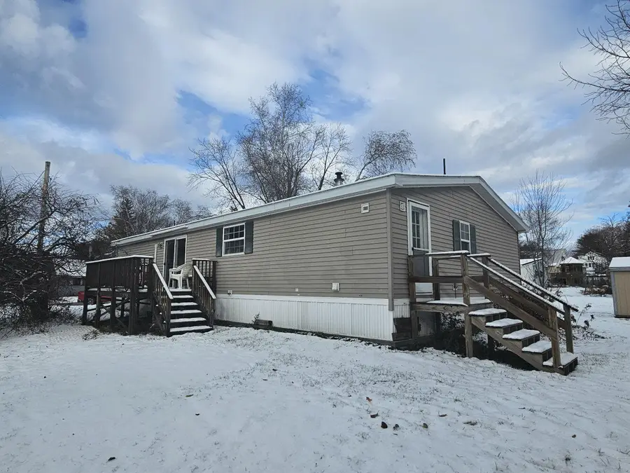 33 John Street, Madison, ME 04950 - Image #3