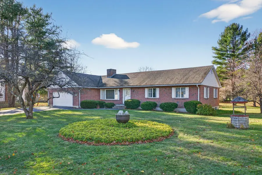 16 Merrifield Drive, Kennebunk, ME 04043 - Image #2