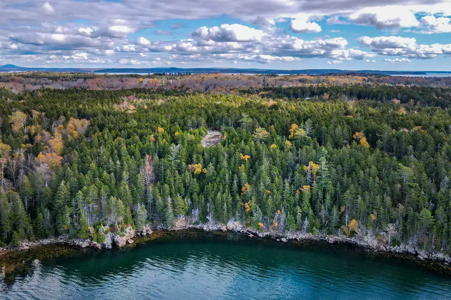 181 Oregon Road, Islesboro, ME 04848 - #3