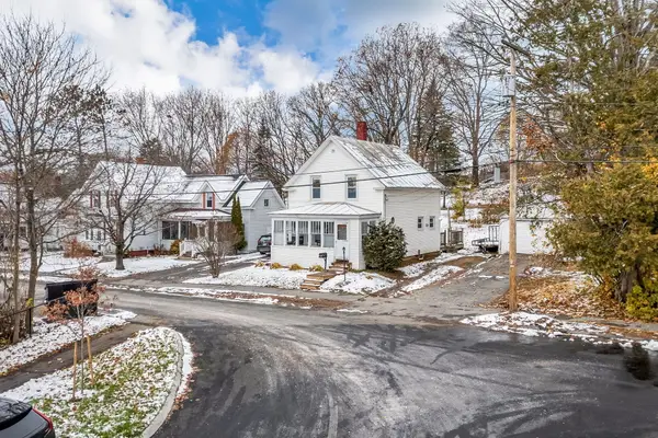 32 E Maple Street, Skowhegan, ME 04976