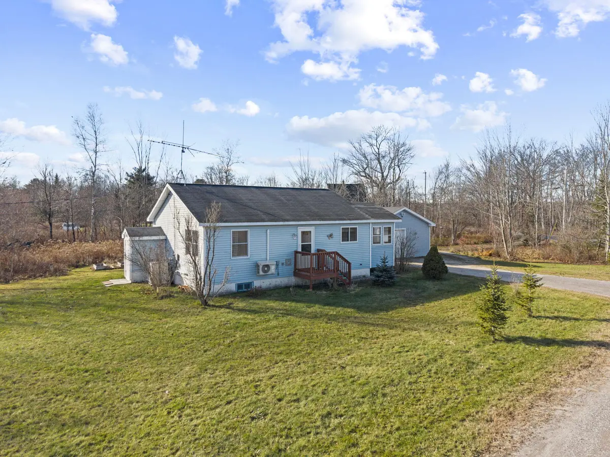 137 S Pleasant Street, Bowdoinham, ME 04008 - Image #1