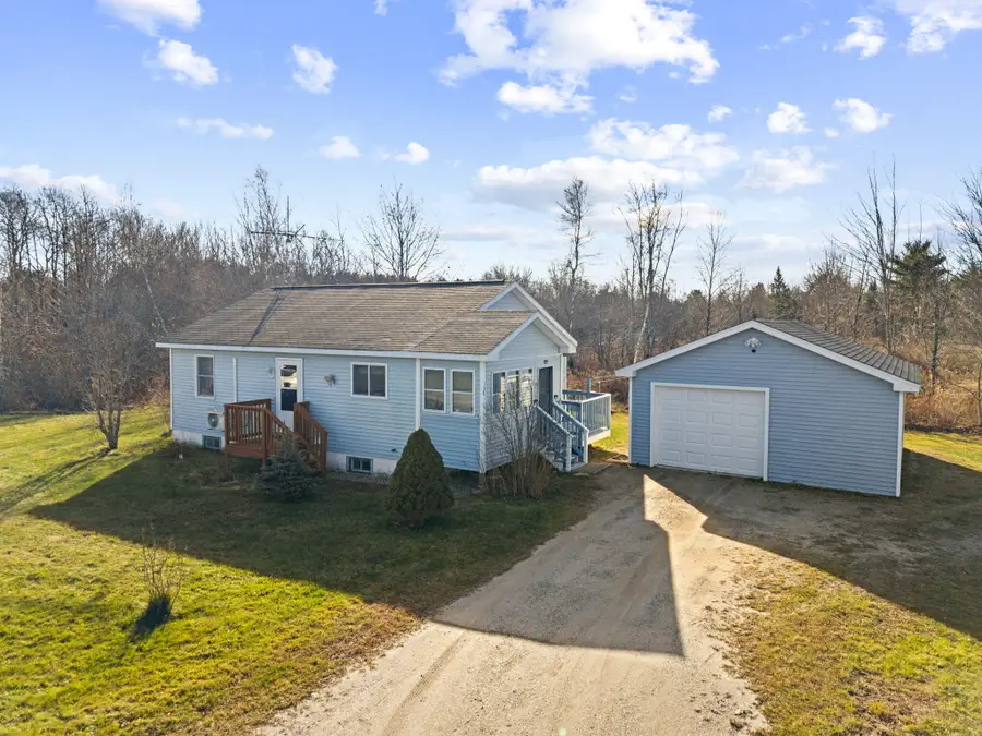 137 S Pleasant Street, Bowdoinham, ME 04008 - Image #2