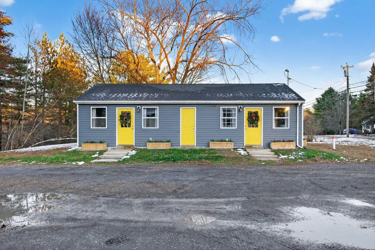 286 Main Street, Madison, ME 04950 - Image #1