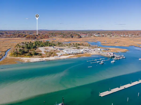 105 Harbor Road, Wells, ME 04090