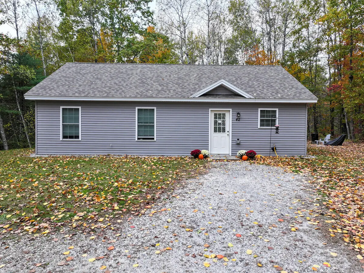 42 Olde Birch Lane, Mechanic Falls, ME 04256 - Image #1