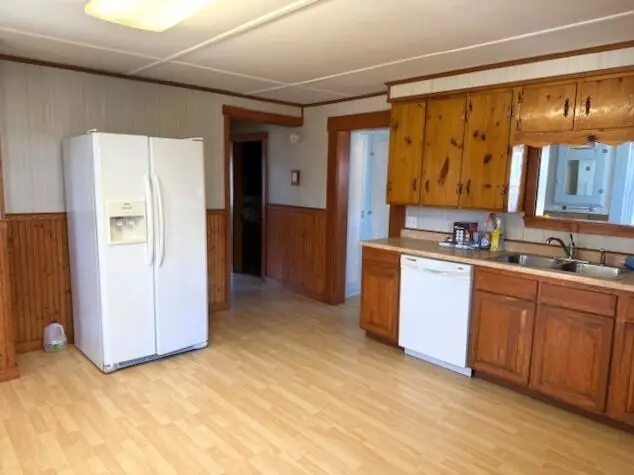 31 Merryfield Avenue, Waterville, ME 04901 - Image #2