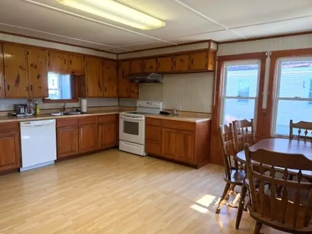 31 Merryfield Avenue, Waterville, ME 04901 - Image #3