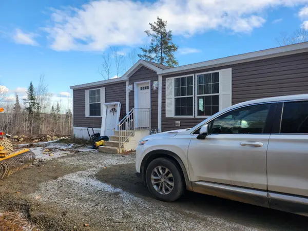 510 Canaan Road, Hartland, ME 04943