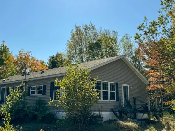 20 Bunker Hill Drive, Gouldsboro, ME 04655