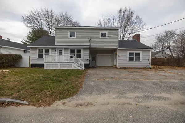 27 Flanders Street, Auburn, ME 04210