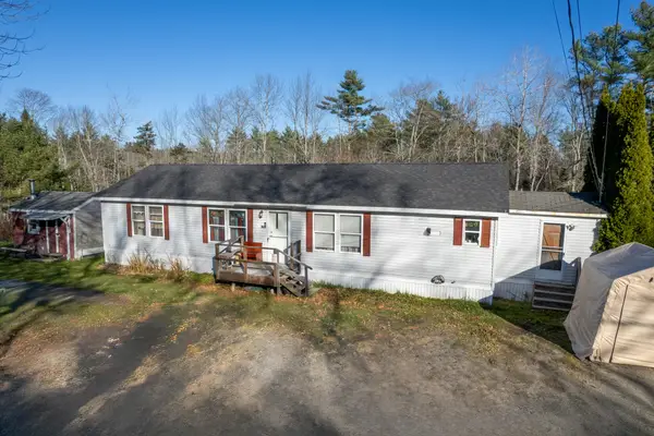 1881 Washington Road, Waldoboro, ME 04572