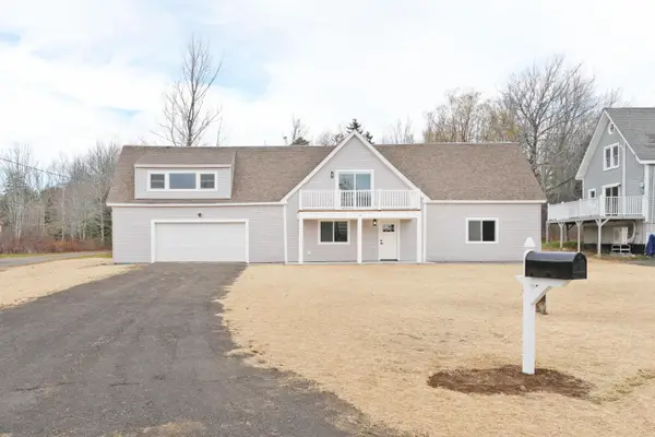 18 Ash Point Road #18, Harpswell, ME 04079