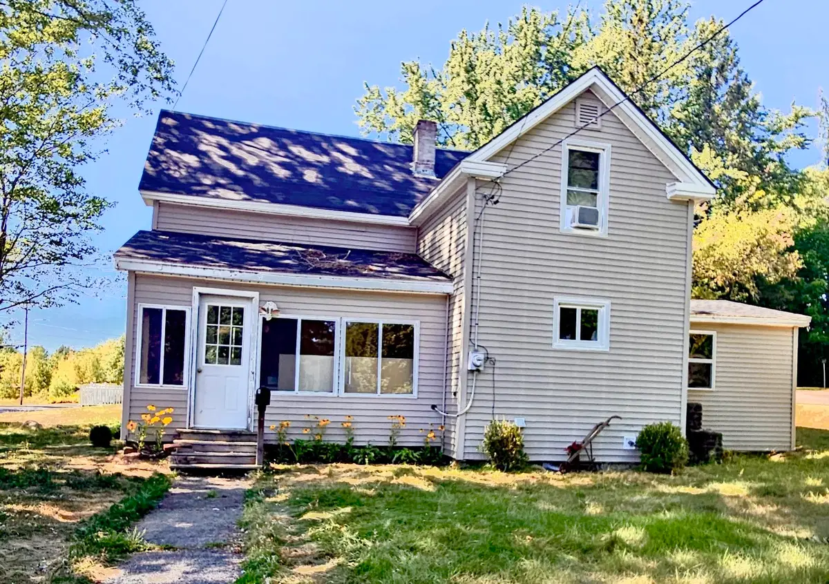 8 Western Avenue, East Millinocket, ME 04430 - Image #1
