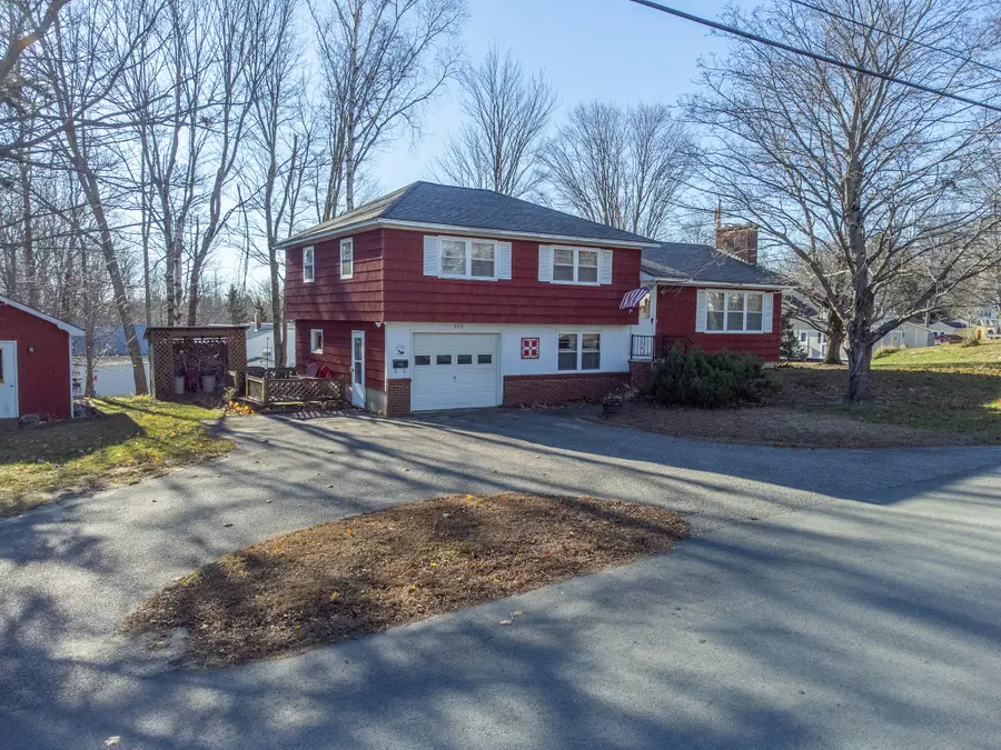 102 Connecticut Avenue, Millinocket, ME 04462 - Image #2